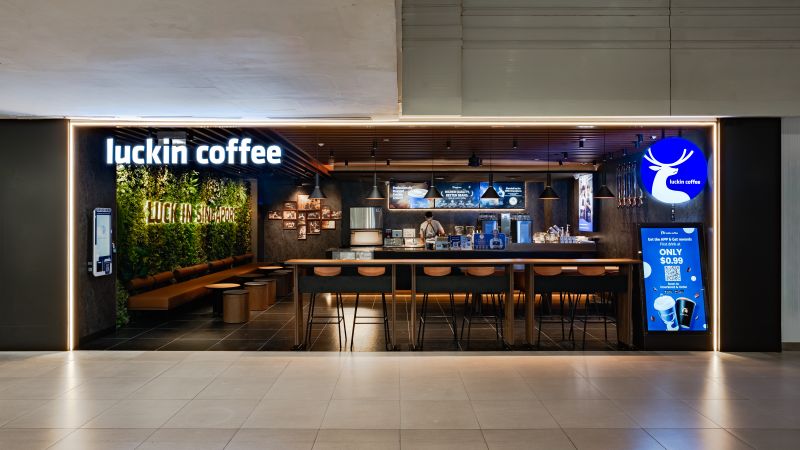 The Singapore Gold Rush: Why Chinese F&B Brands Are Rewriting Southeast Asia's Retail Playbook